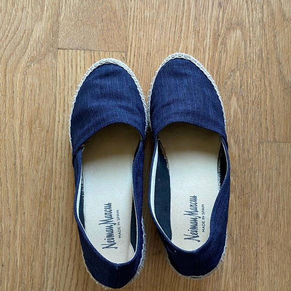 Neiman Marcus Lola Linen Wedge Espadrille Pump - Picture 7 of 7